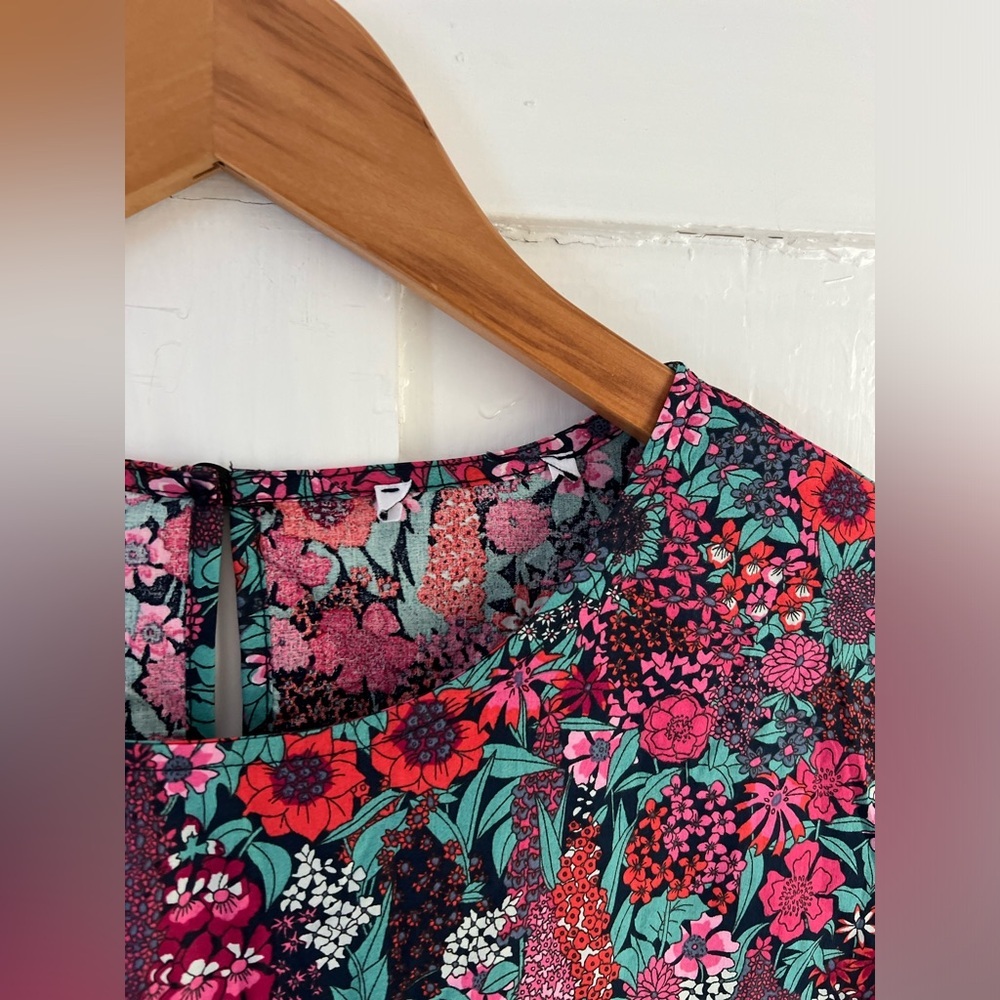 Evereve Floral Mini Dress in Purple, Pink and Teal w/ Braided Belt - Picture 3 of 10